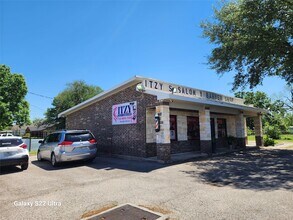 Building Photo - 410 Rosamond St
