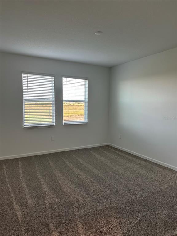 Building Photo - 680 Daring Dr