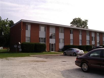 Primary Photo - Knox Crest Apartments