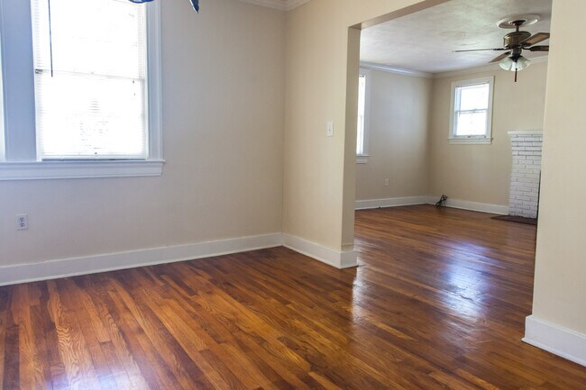 Foto del edificio - Nice Updated Home In Fondren!!