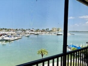 Building Photo - 1031 Anglers Cove