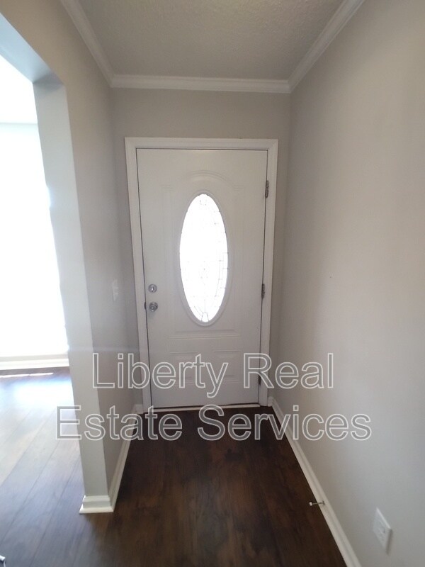 Foto del edificio - 101 Wayfair Ln