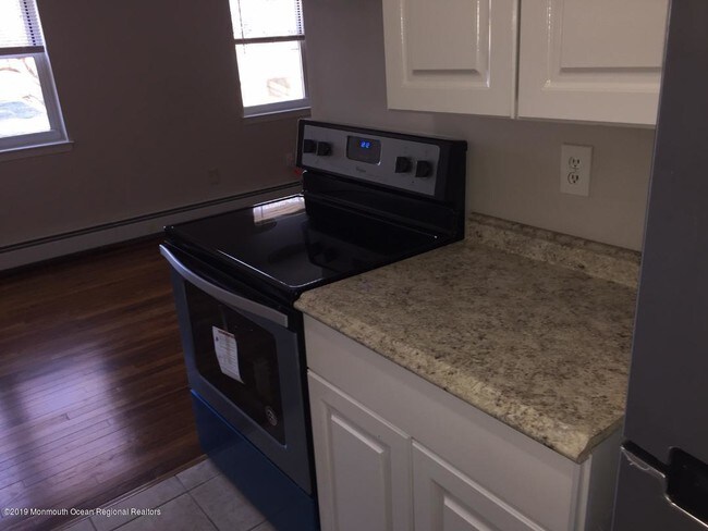 Foto del edificio - 110 Stonehurst Blvd