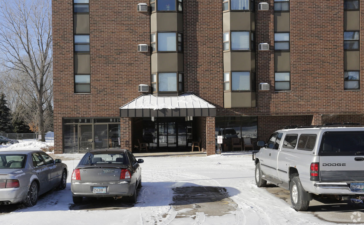 Building Photo - Osborne Apartments