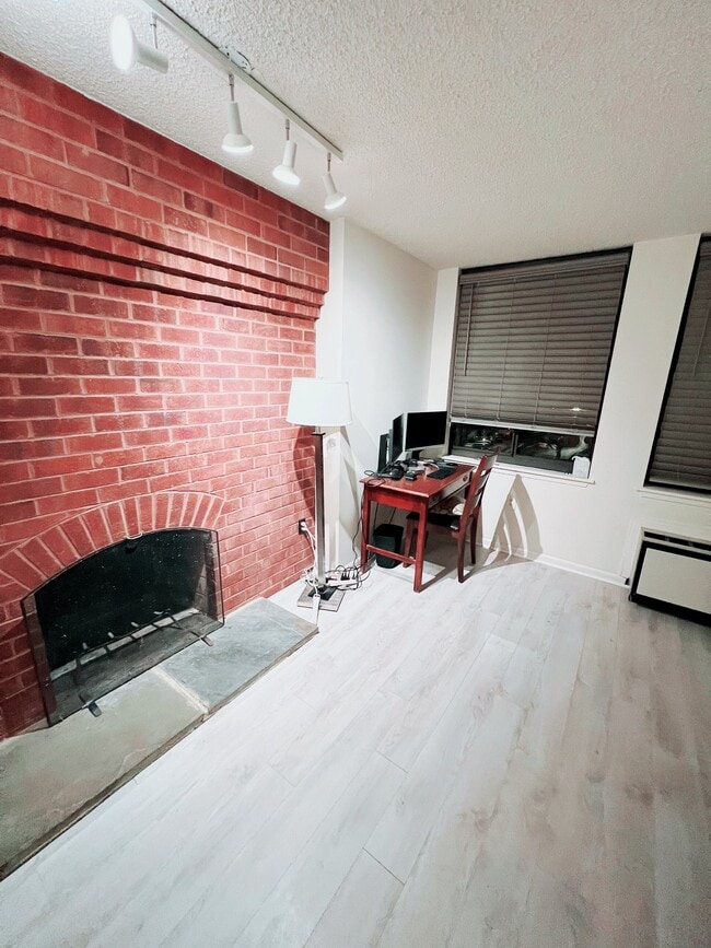 Photo - 1318 22nd St NW Apartment