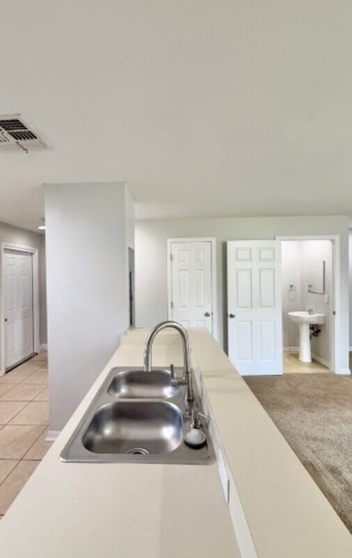 Foto del edificio - 7512 E 21st Ave
