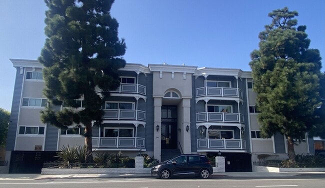 2 Bedroom Hermosa Beach Condo - Close to Everything! - 2 Bedroom Hermosa Beach Condo - Close to Everything!