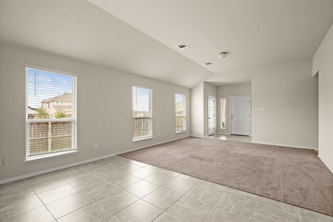 Building Photo - 5601 Respinto Dr