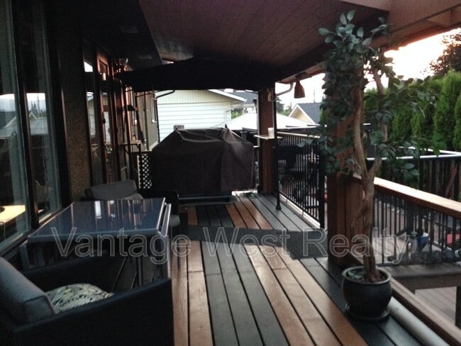 Building Photo - 614 Greene Rd