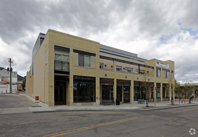 Foto del edificio - Lofts on College