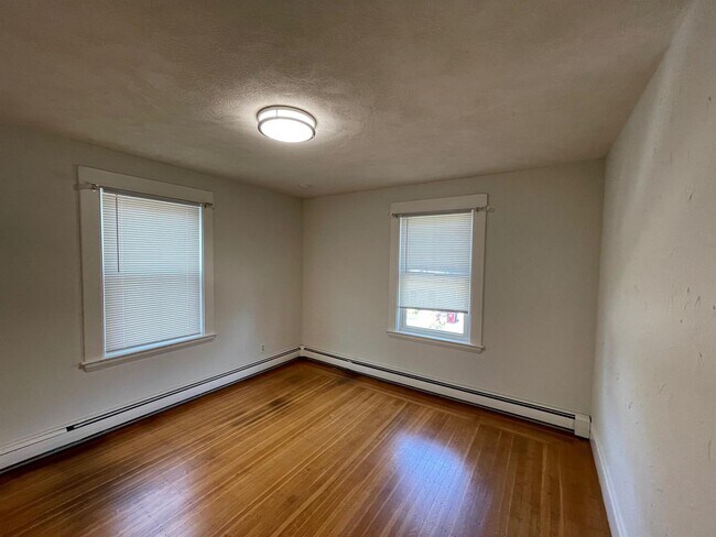 Foto del edificio - 206 W Emerson St