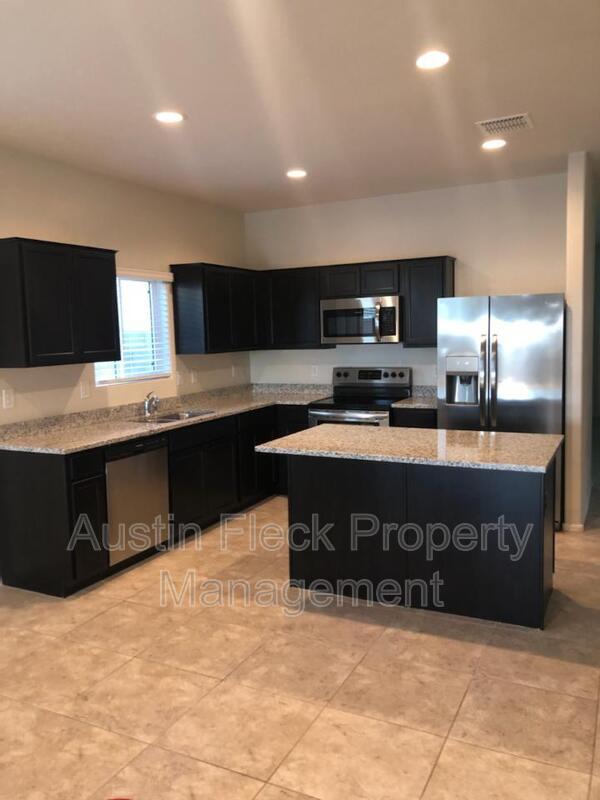 Building Photo - 36502 W Barcelona Ln