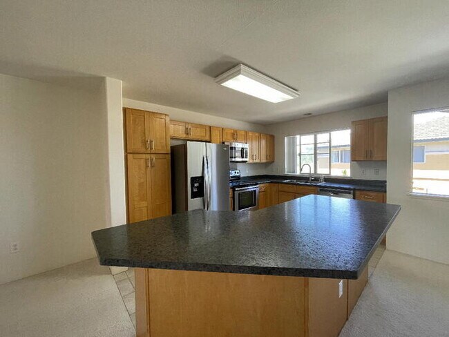 Building Photo - NOHONA at KAPOLEI III 3/2/2, A/C, W/D, D/W...