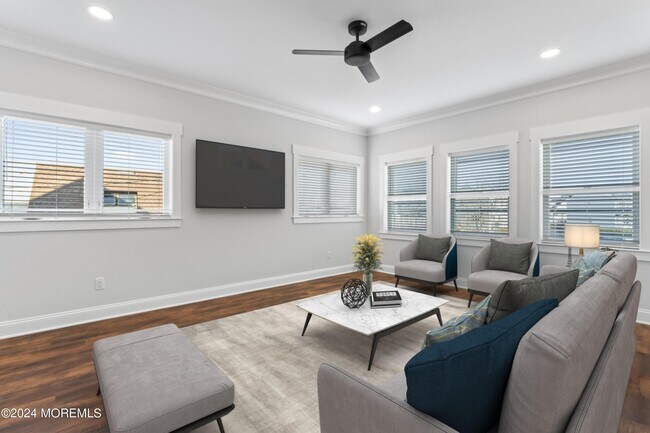 Foto del edificio - 95 Bay Ave
