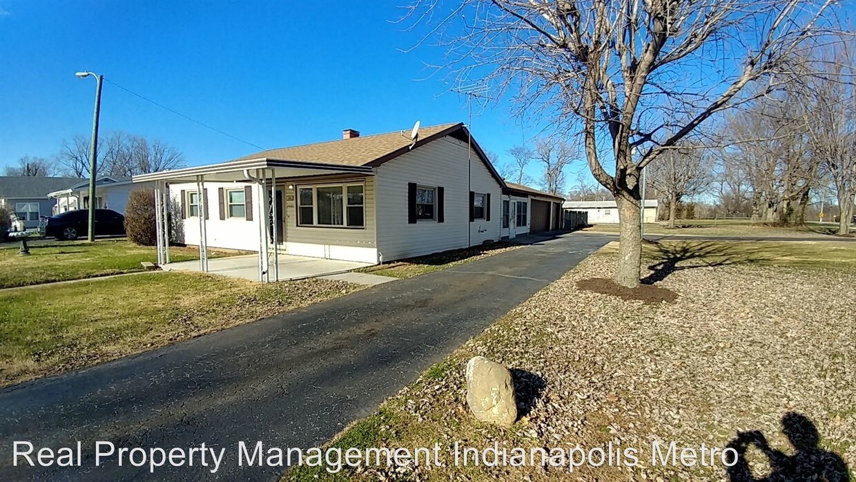 Foto principal - 3402 Carr Ave