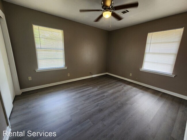 Building Photo - 3 br, 1 bath House - 436 Gardenia Ave.