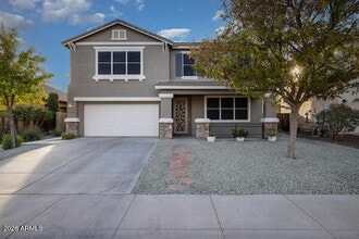 Building Photo - 18469 W Sunnyslope Ln