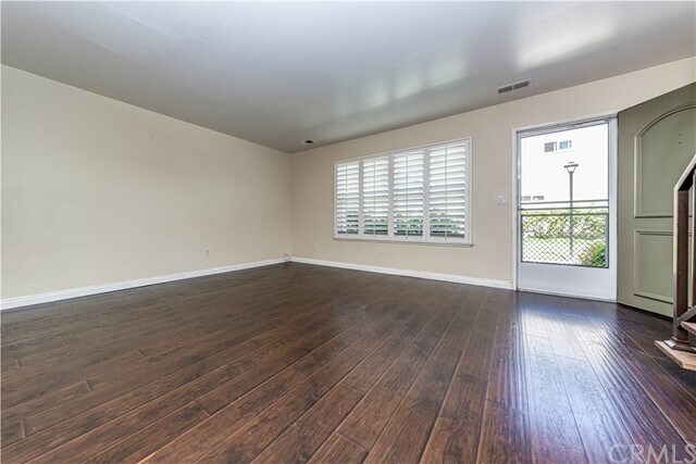 Foto del edificio - 18560 Brookhurst St