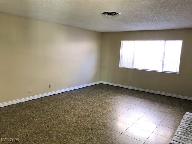 Building Photo - 4729 Cinderella Ln