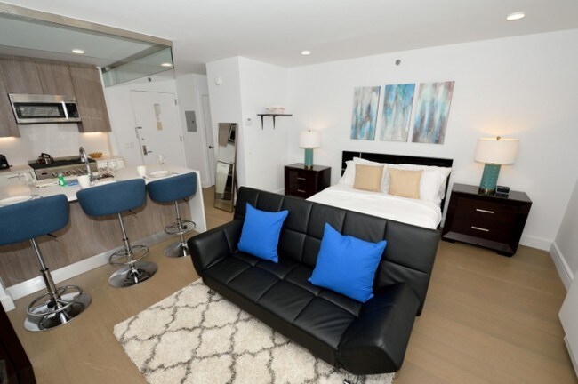 Foto del edificio - 311 W 50th St