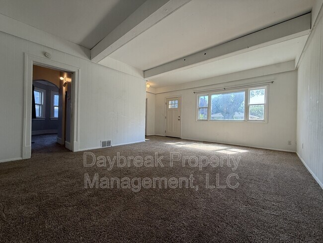 Foto del edificio - 1228 10th St N