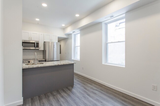 Building Photo - 2131 N 8th St