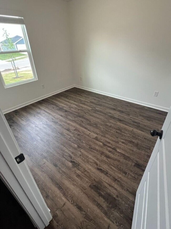 609 Short Leaf Ln, Oronogo, MO 64855 House Rental in Oronogo, MO