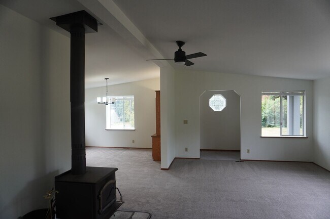 Foto del edificio - 18109 NE 25th Ave