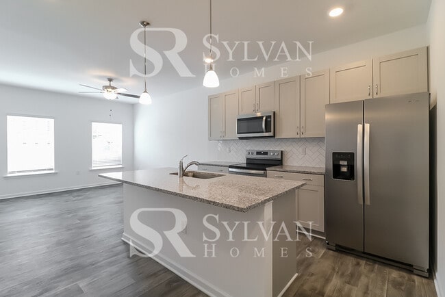 Building Photo - Coming HOME never felt so good!