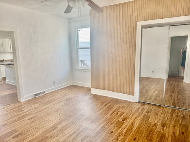 Building Photo - 2 Bedroom House for Rent Irwin, PA 15642