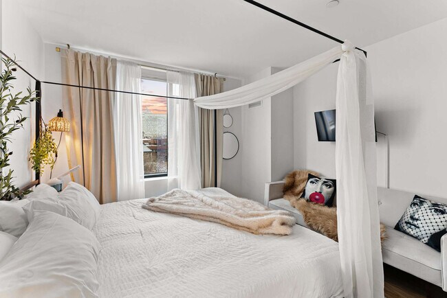 Foto del edificio - 345 Harrison Ave