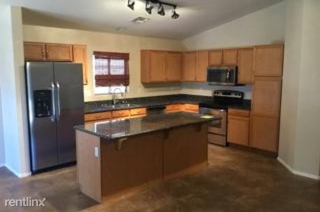 Primary Photo - 4 br, 2 bath House - 12801 W Valentine Ave