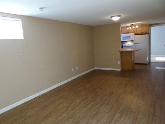 Building Photo - 2 bedroom in Billings MT 59102