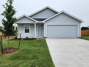 Building Photo - 309 Woodbridge Ln