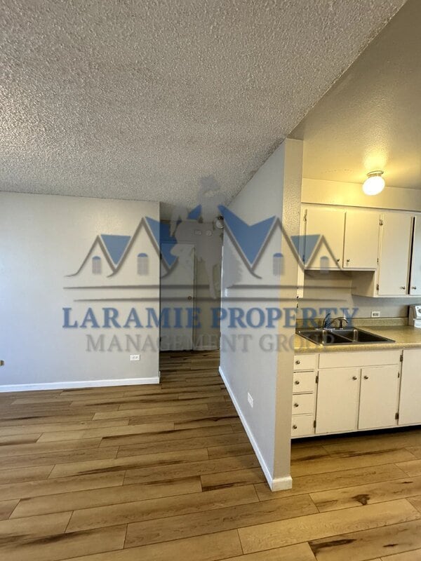 Foto del edificio - 411 S 26th St