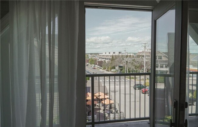 Foto del edificio - 580 Thames St