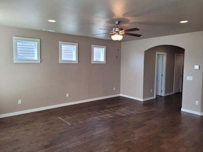 Building Photo - Beautiful home in Eagle!