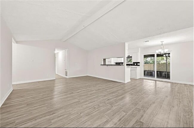 Foto del edificio - 4123 Cedar Gardens Dr