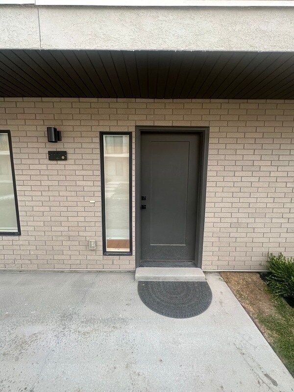 463 W 620 N, Centerville, UT 84014 Townhome Rentals in Centerville UT