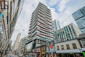 Building Photo - 215 Queen St W