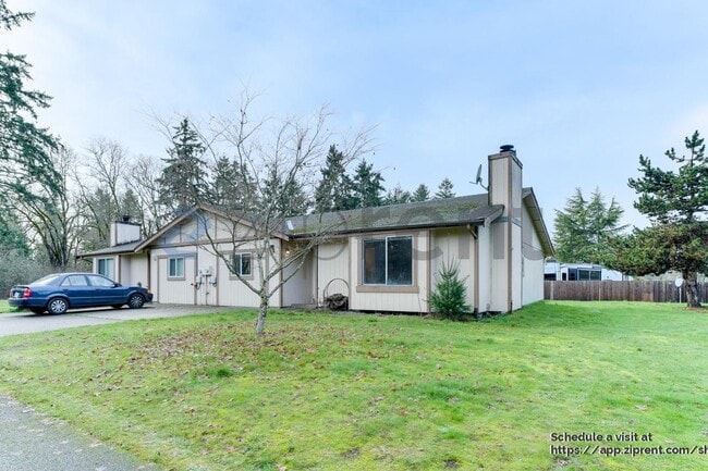 Building Photo - 16814 10th Ave Ct E