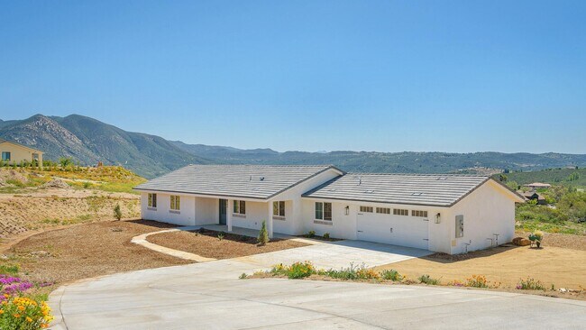 Foto del edificio - New Home in Valley Center