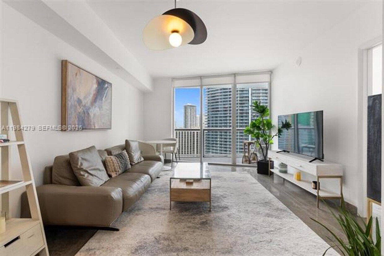 Photo - 465 Brickell Ave # 2604 (A11984279)
