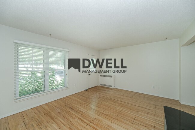 Foto del edificio - 712-714 10th Avenue SE