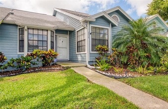 Building Photo - 2478 Bentley Dr