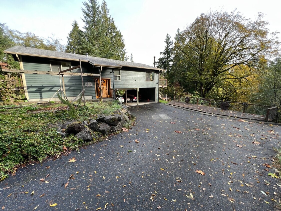 Southworth Hideaway Available Now! Small Pets Okay! 2 Br for Rent! - Southworth Hideaway Available Now! Small Pets Okay! 2 Br for Rent!