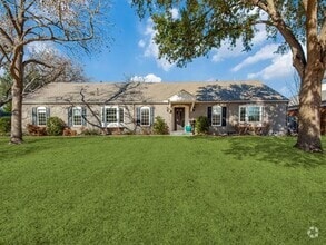 Building Photo - 5809 Northmoor Dr