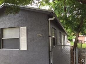 Building Photo - 1132 NW 4th Ave