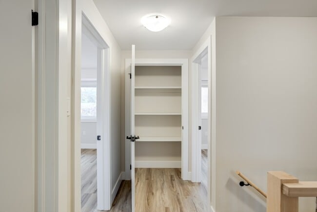 Building Photo - 64 Collete Crescent