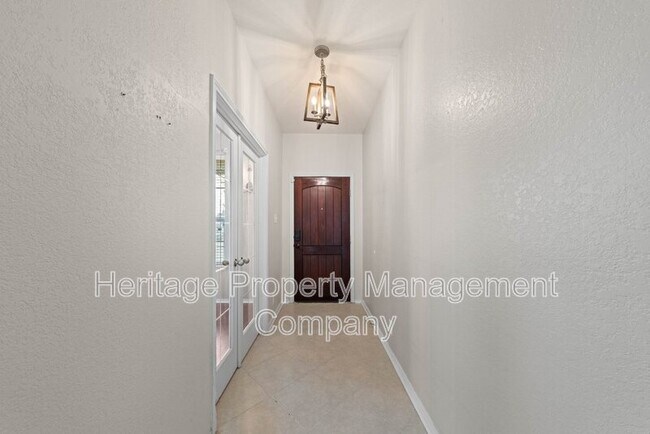 Foto del edificio - 6035 Hematite Rim